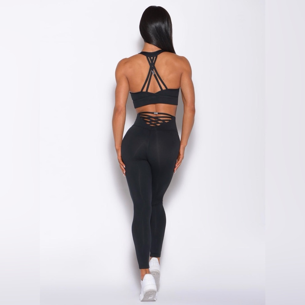 NWT bombshell sexy back leggings Size XS